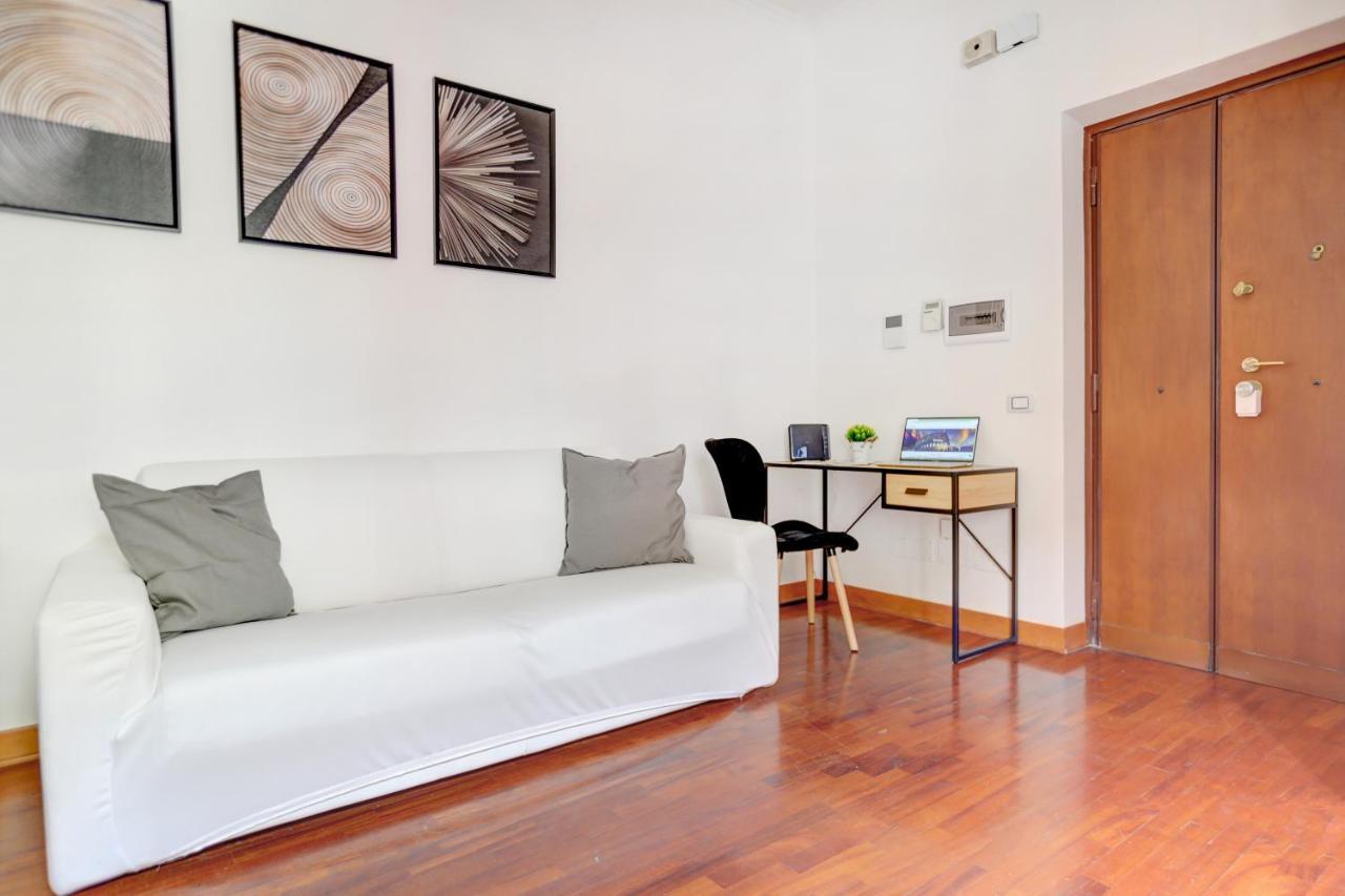 Colosseo Green Park - Home And More Рим Екстер'єр фото